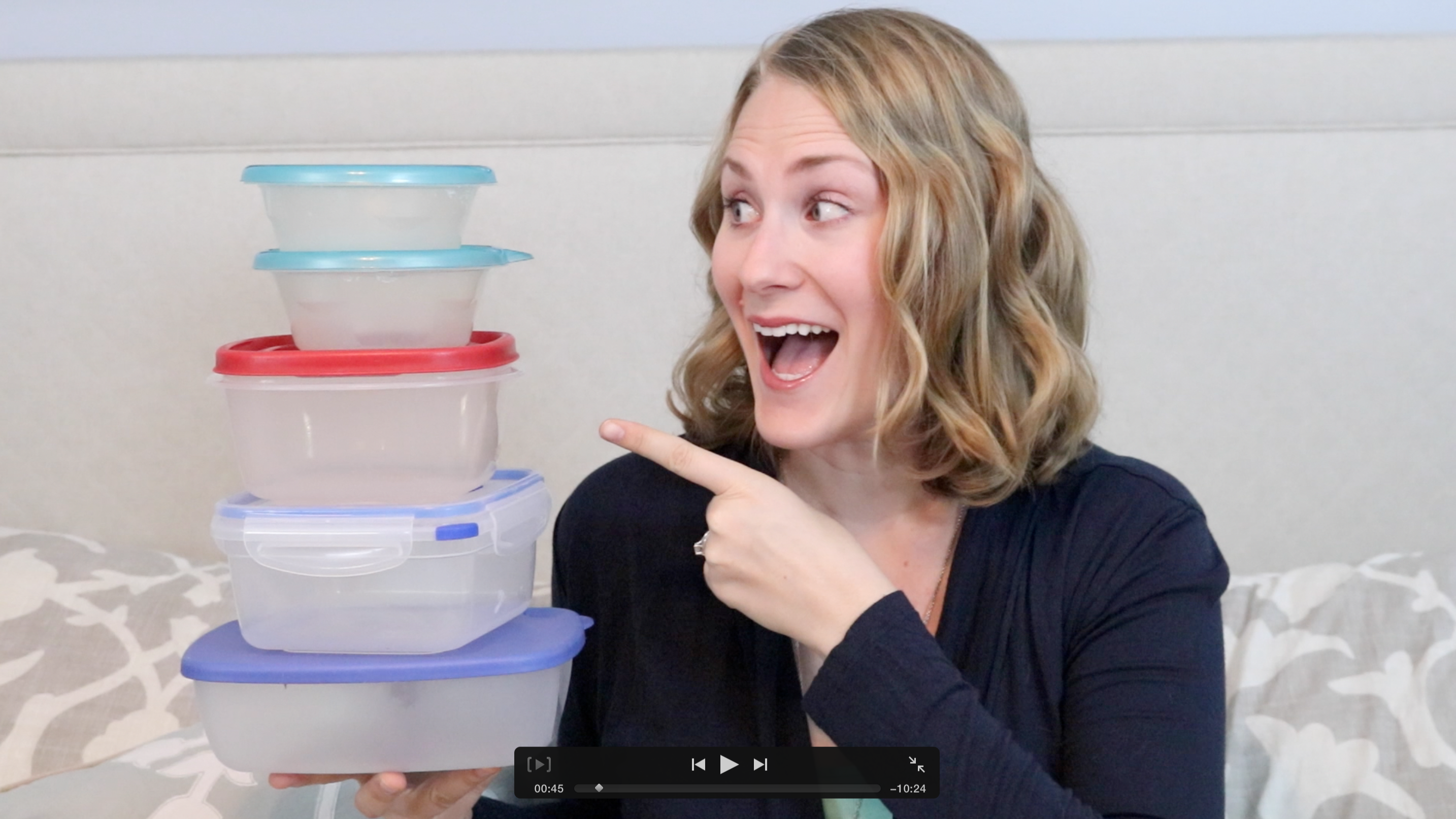 How to organize food storage containers