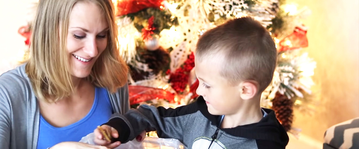 DECORATE FOR CHRISTMAS WITH ME 2018!