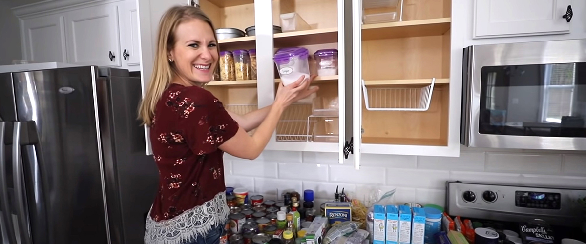 ORGANIZE A SMALL KITCHEN FROM DOLLAR TREE!