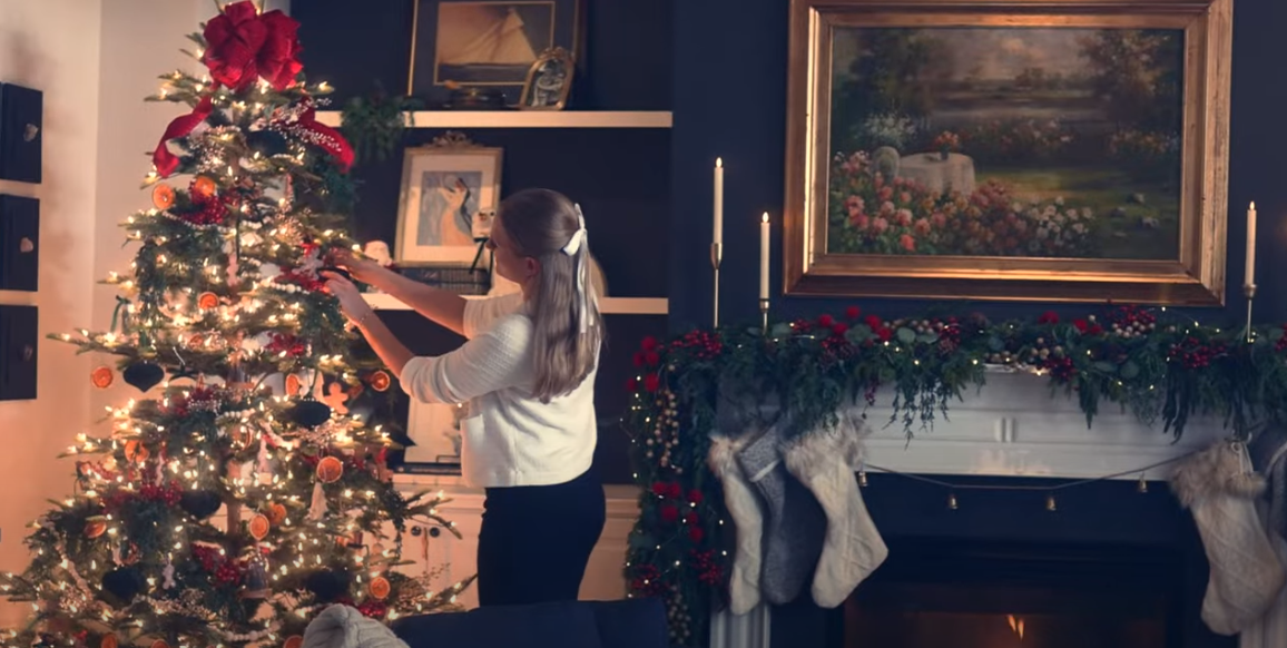 DOLLAR TREE LUXURY CHRISTMAS! 🎄10 Traditional Ideas you NEED to try!